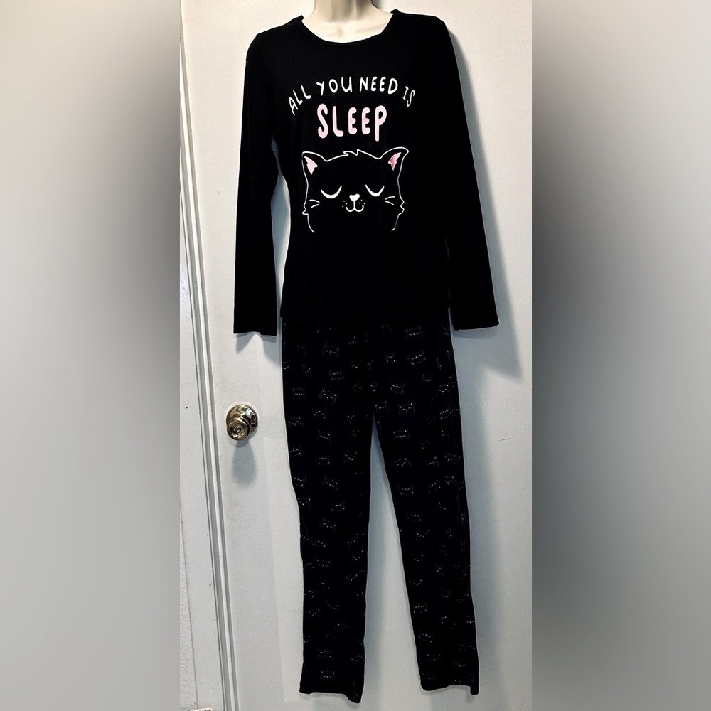 Black and Pink Cat Pajamas. Shirt and Pants Set. Size Small.